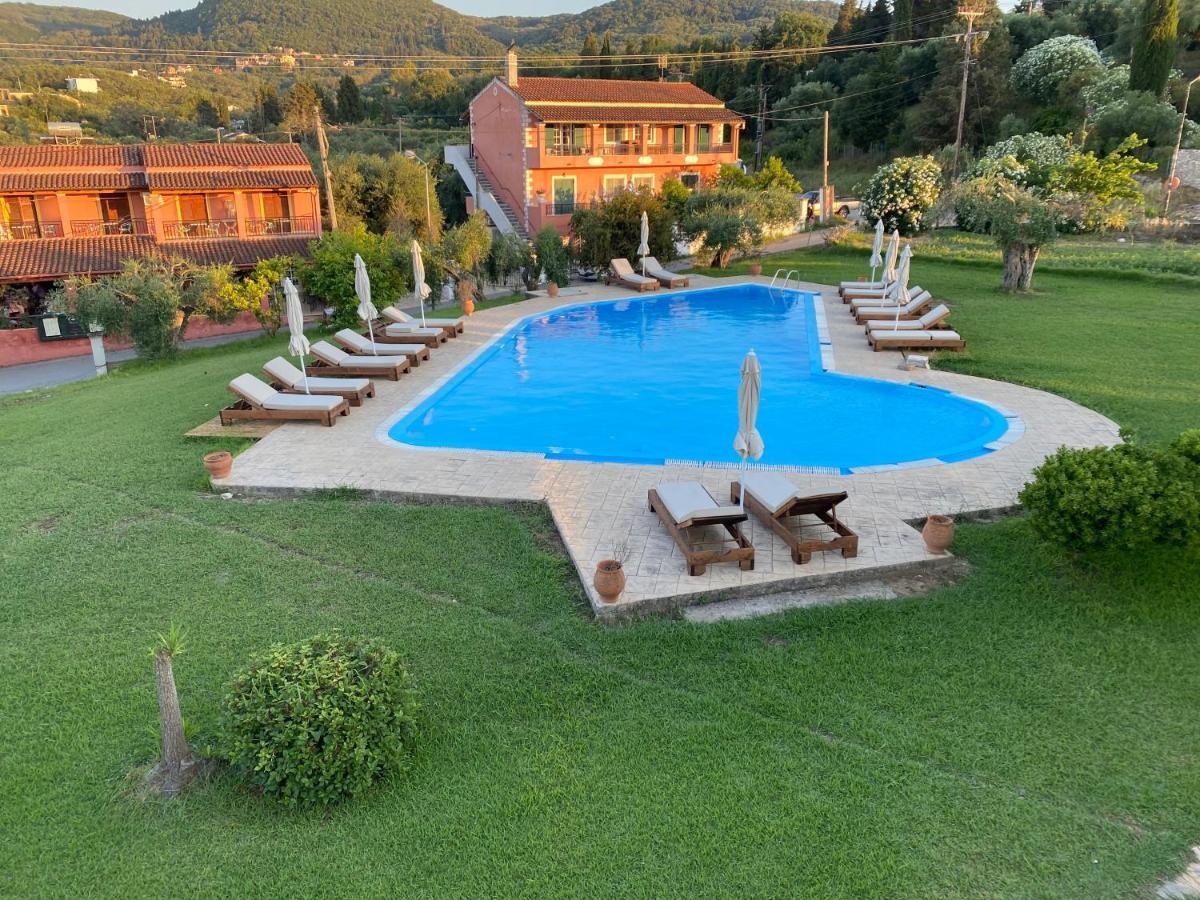 Stefanos Resort 梅松吉 外观 照片