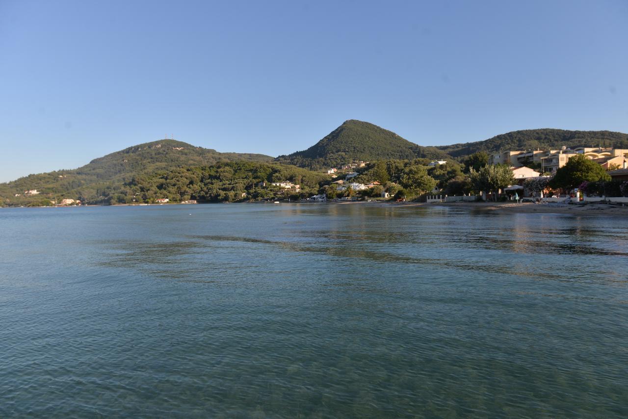 Stefanos Resort 梅松吉 外观 照片